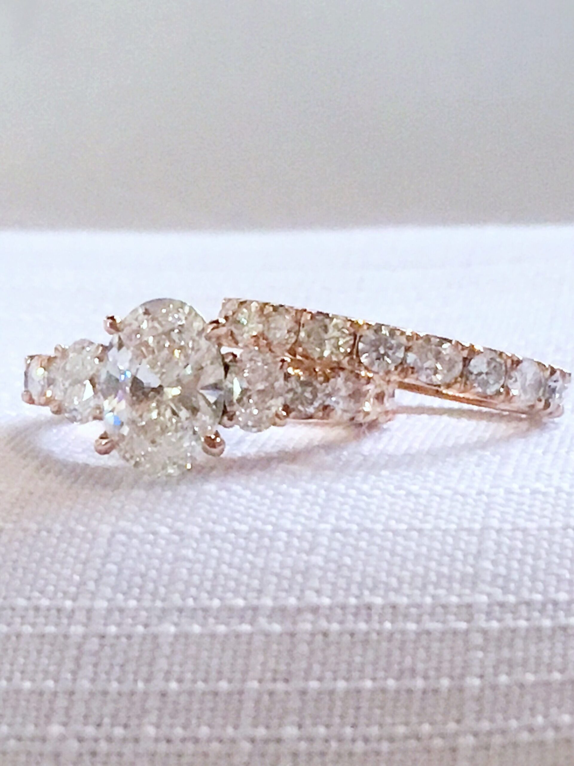 Oval Brilliant diamond wedding set